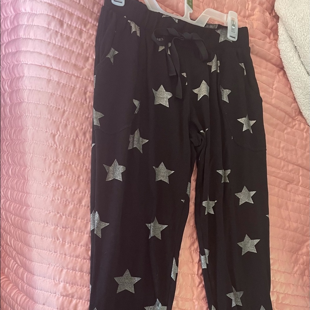 Tweezers Joggers size small